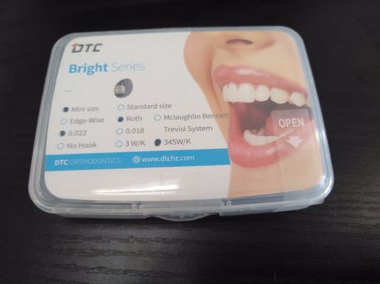 CE ISO 인증을 받은 DTC 치아 브래킷 정형 치아 치료의 유행적인 선택